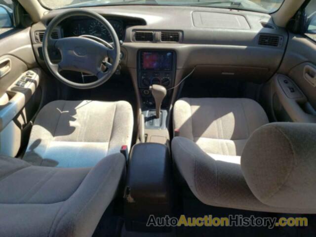 TOYOTA CAMRY CE, JT2BF22K1Y0259201
