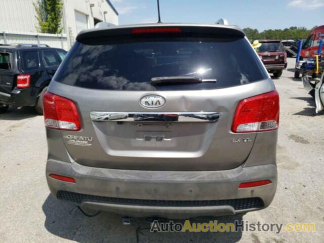 KIA SORENTO EX, 5XYKUDA20DG412987