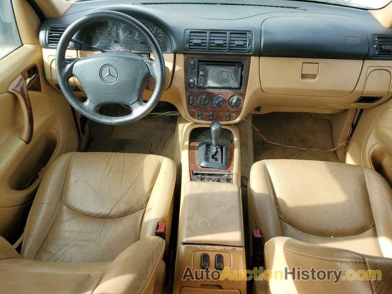 MERCEDES-BENZ M-CLASS 320, 4JGAB54E3WA009324