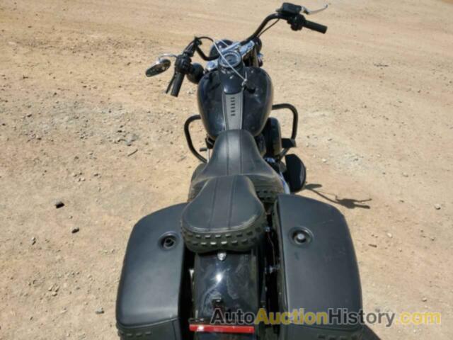 HARLEY-DAVIDSON FLHC, 1HD1YAJ13KC010743