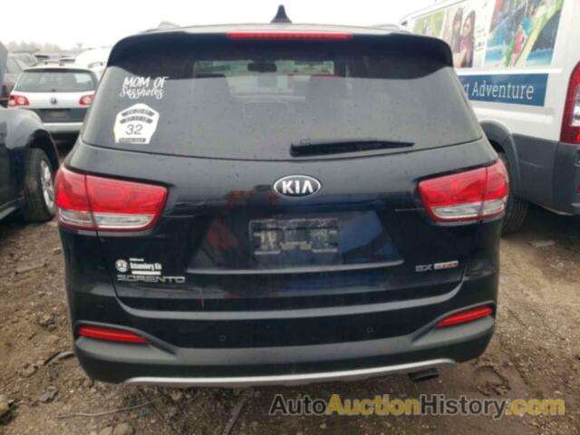 KIA SORENTO EX, 5XYPHDA18GG008826