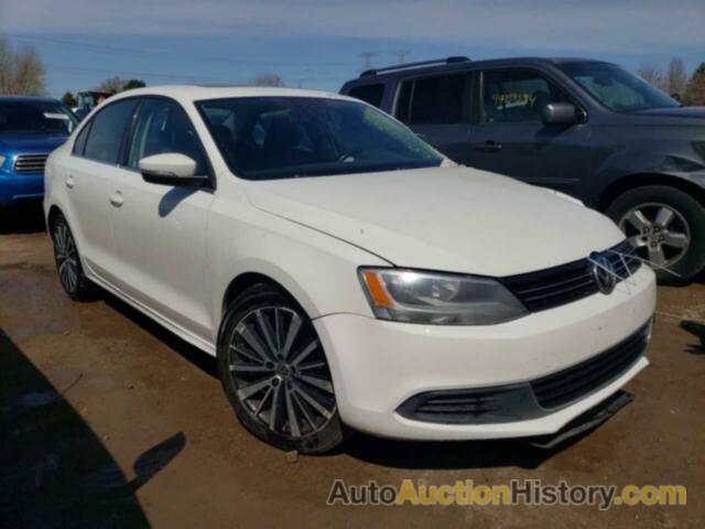 VOLKSWAGEN JETTA SE, 3VWD17AJ1EM375833