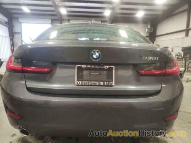 BMW 3 SERIES, WBA5R1C52KAK10697