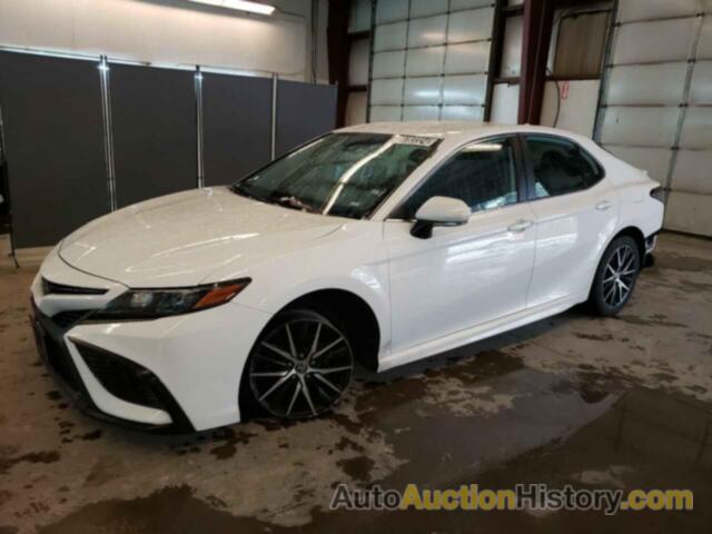 TOYOTA CAMRY SE, 4T1G11AK4NU643061