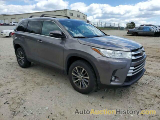 TOYOTA HIGHLANDER SE, 5TDKZRFH3KS356698