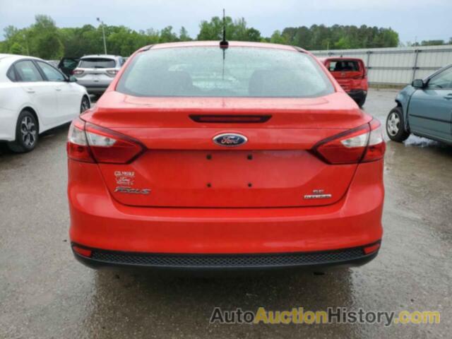 FORD FOCUS SE, 1FADP3F24DL133183