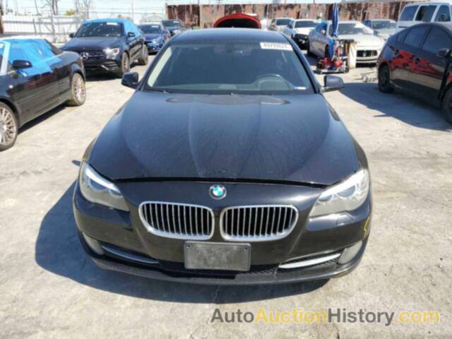 BMW 5 SERIES I, WBAFR1C56BC748361