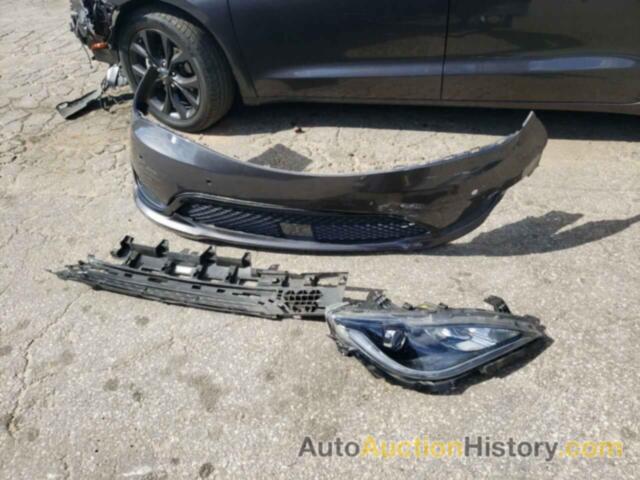 CHRYSLER PACIFICA LIMITED, 2C4RC1GGXKR746715