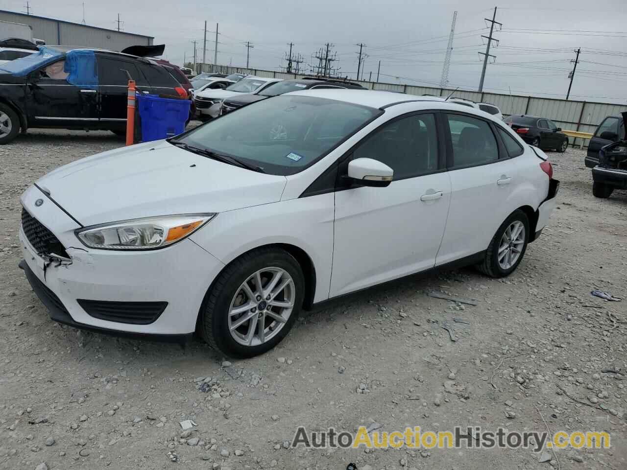 2016 FORD FOCUS SE, 1FADP3F28GL404623