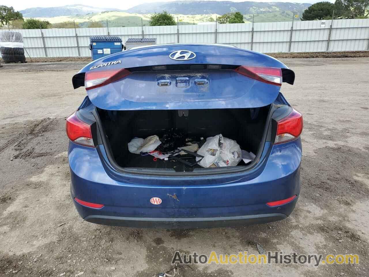 HYUNDAI ELANTRA SE, 5NPDH4AE0GH748613