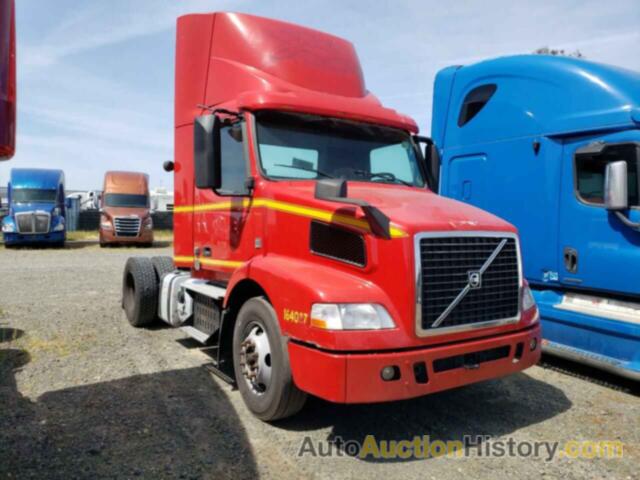 VOLVO VN VNM, 4V4M19EH6GN930102