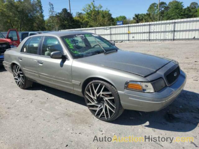 FORD CROWN VIC LX, 2FAFP74W22X116467