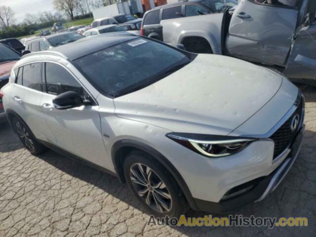 INFINITI QX30 BASE, SJKCH5CR3JA041258