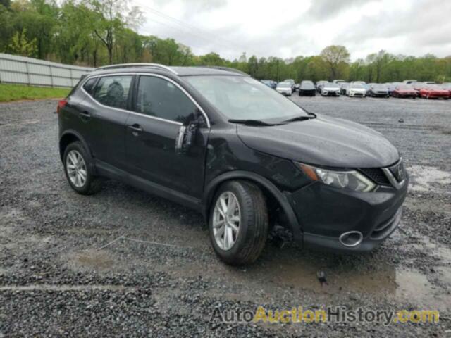 NISSAN ROGUE S, JN1BJ1CP3JW164722