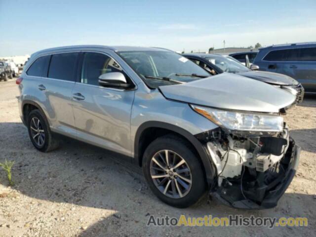 TOYOTA HIGHLANDER SE, 5TDKZRFH1KS557516