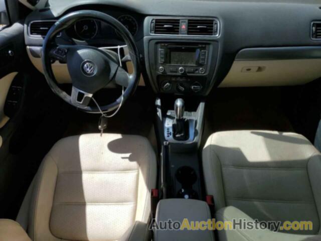 VOLKSWAGEN JETTA TDI, 3VWLL7AJXEM331464