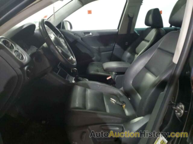 VOLKSWAGEN TIGUAN S, WVGBV7AX7BW537328