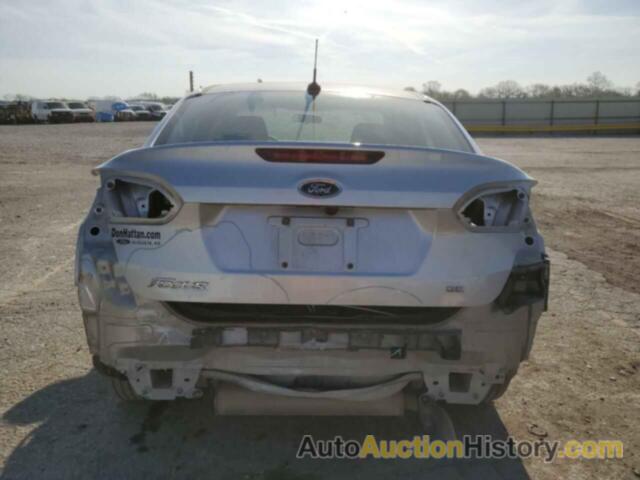 FORD FOCUS SE, 1FADP3F27JL303497