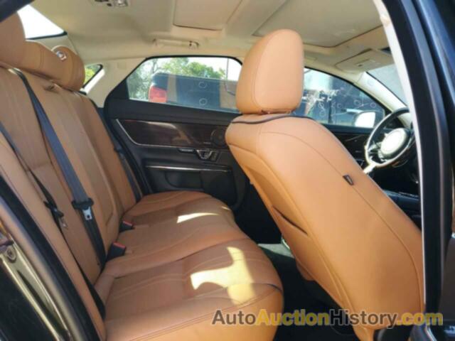 JAGUAR XJ R - SPORT, SAJWA1C76K8W21139