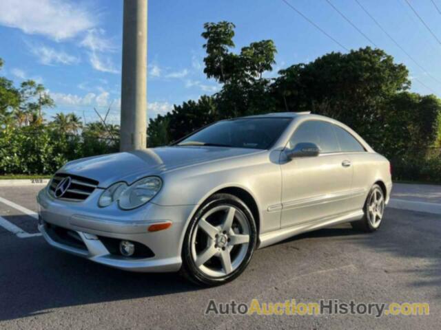 MERCEDES-BENZ CLK-CLASS 550, WDBTJ72H07F207001