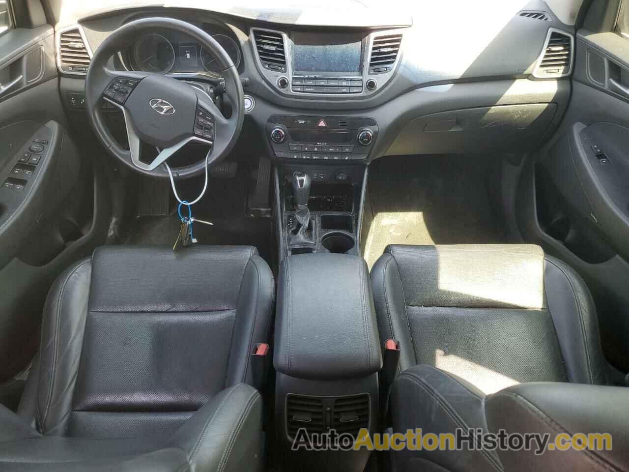 HYUNDAI TUCSON LIMITED, KM8J33A25HU367697