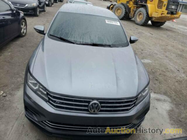 VOLKSWAGEN PASSAT S, 1VWAA7A32JC032366