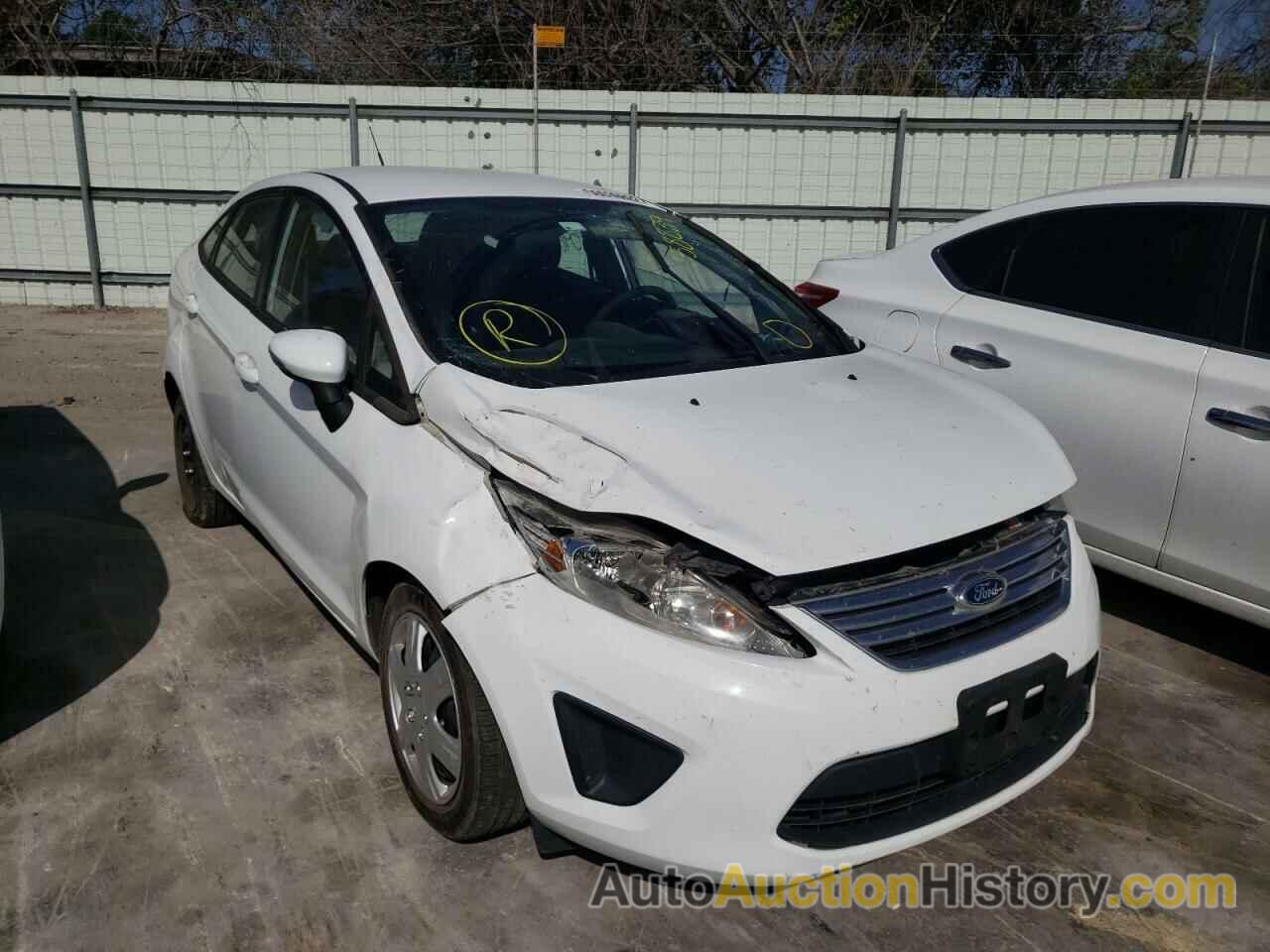 2013 FORD FIESTA SE, 3FADP4BJ9DM158839