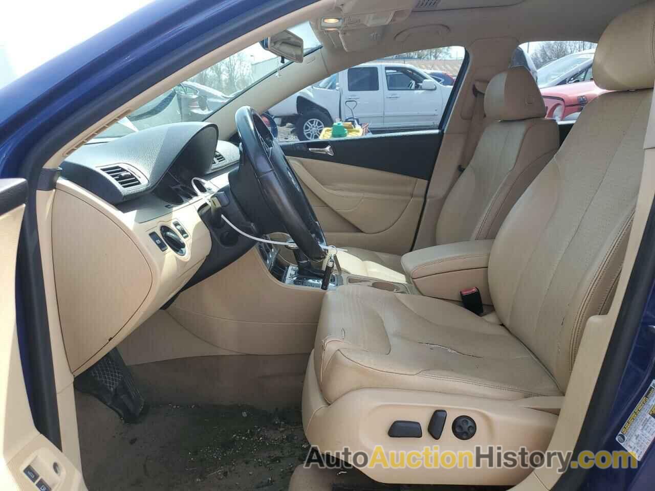 VOLKSWAGEN PASSAT KOMFORT, WVWAK73C08E159208