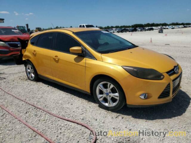 FORD FOCUS SE, 1FAHP3K24CL214044