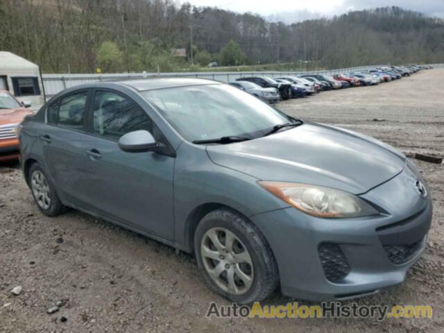 MAZDA 3 I, JM1BL1UF5C1558462