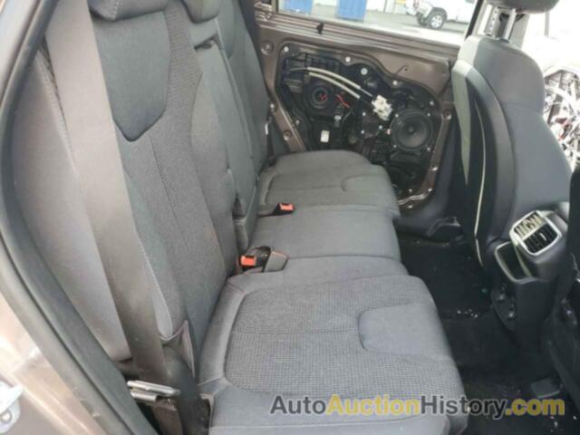 HYUNDAI SANTA FE SE, 5NMS2CAD7KH122699