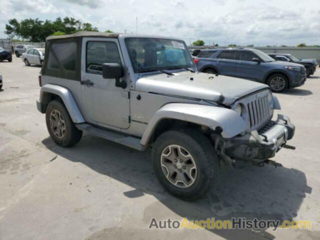 JEEP WRANGLER SAHARA, 1C4AJWBG4EL124955