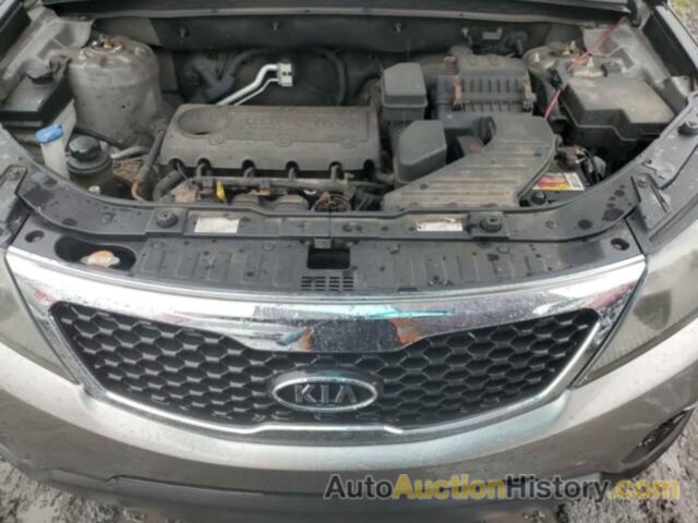 KIA SORENTO BASE, 5XYKT4A12BG104565