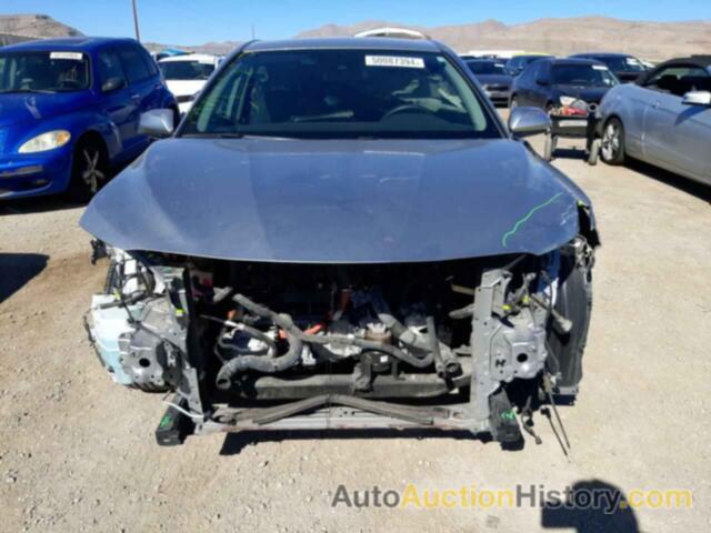 TOYOTA CAMRY LE, 4T1B31HK8KU513483