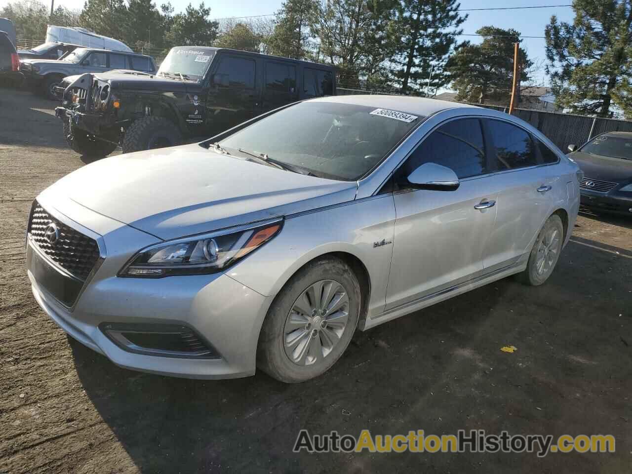 HYUNDAI SONATA HYBRID, KMHE24L10GA014038