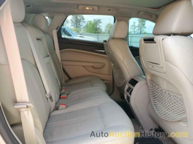 CADILLAC SRX LUXURY COLLECTION, 3GYFNAEY5AS620895