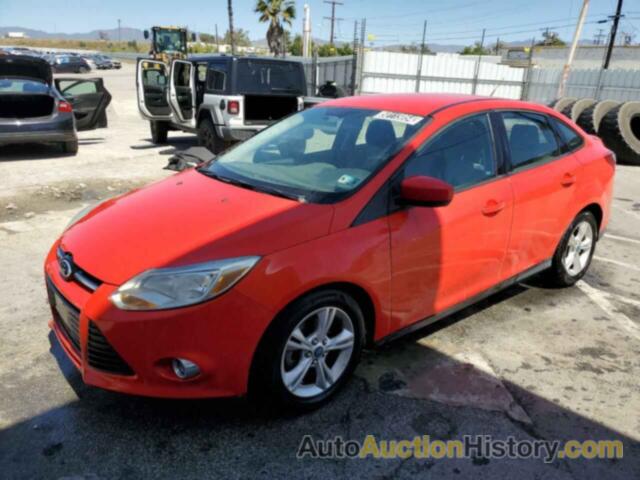 FORD FOCUS SE, 1FAHP3F26CL420461