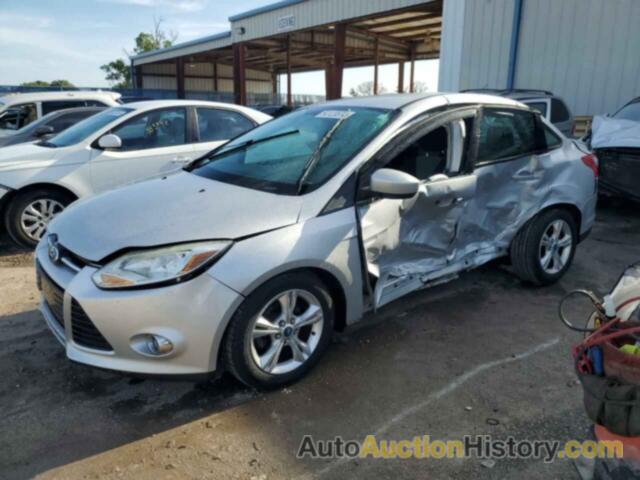 FORD FOCUS SE, 1FAHP3F21CL322938