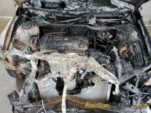 TOYOTA CAMRY LE, 4T4BF1FK9FR458788
