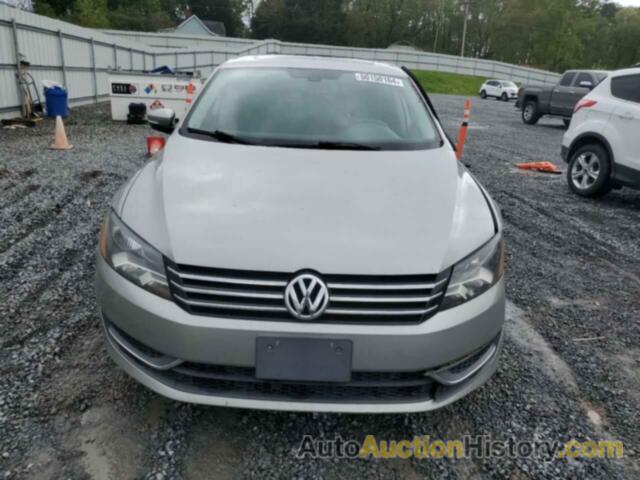 VOLKSWAGEN PASSAT SE, 1VWBP7A31DC030695