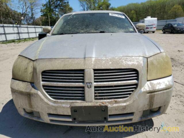 DODGE MAGNUM SXT, 2D4FV47V77H687264