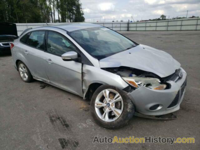 FORD FOCUS SE, 1FADP3F24DL266462