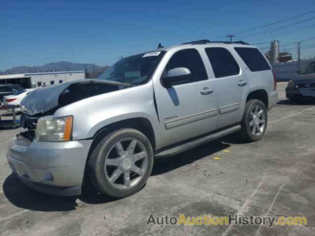 CHEVROLET TAHOE C1500 LT, 1GNSCBE02BR151934