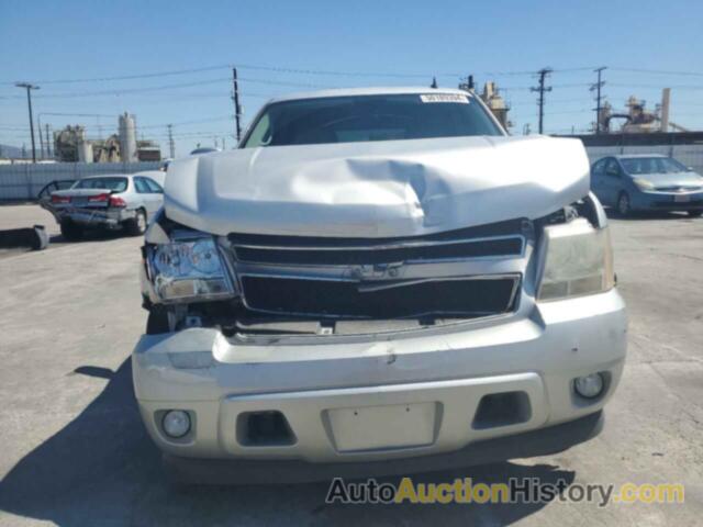 CHEVROLET TAHOE C1500 LT, 1GNSCBE02BR151934