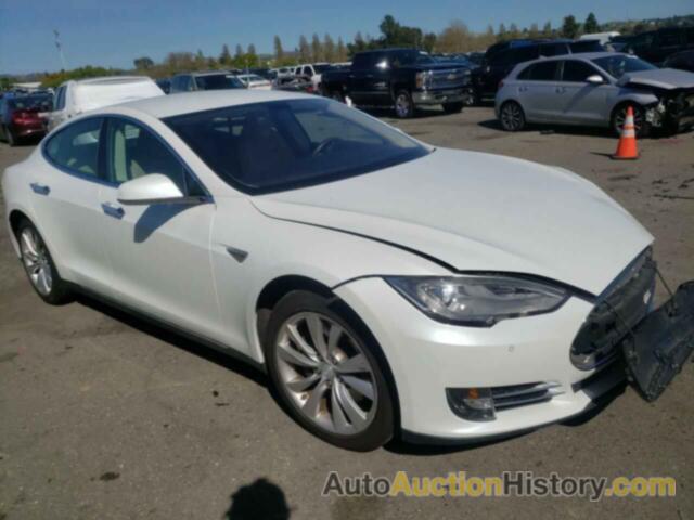 TESLA MODEL S, 5YJSA1CN1DFP22619