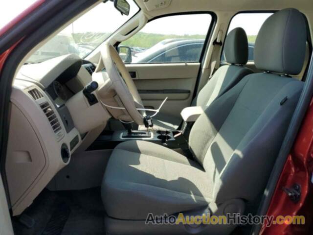 FORD ESCAPE XLS, 1FMCU0C72CKC13076