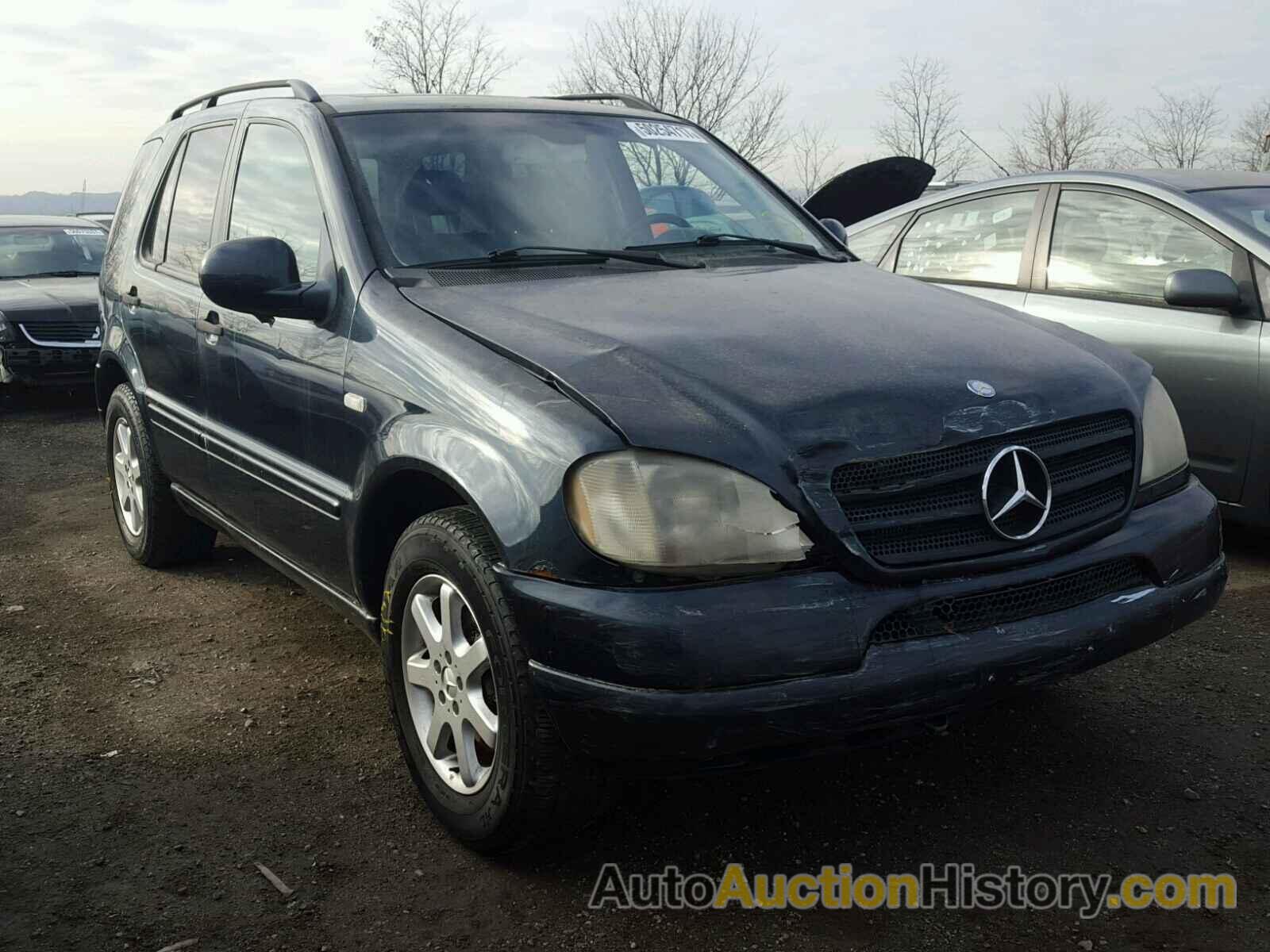 2001 MERCEDES-BENZ ML 430, 4JGAB72E61A267263