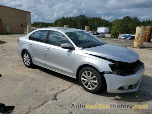 VOLKSWAGEN JETTA SE, 3VWDX7AJ2BM303694