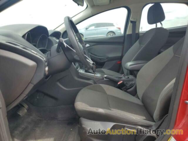 FORD FOCUS SE, 1FAHP3F29CL126259