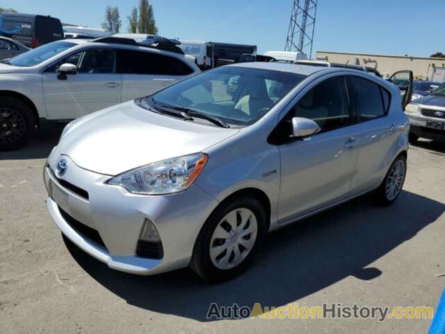 TOYOTA PRIUS, JTDKDTB38E1562722